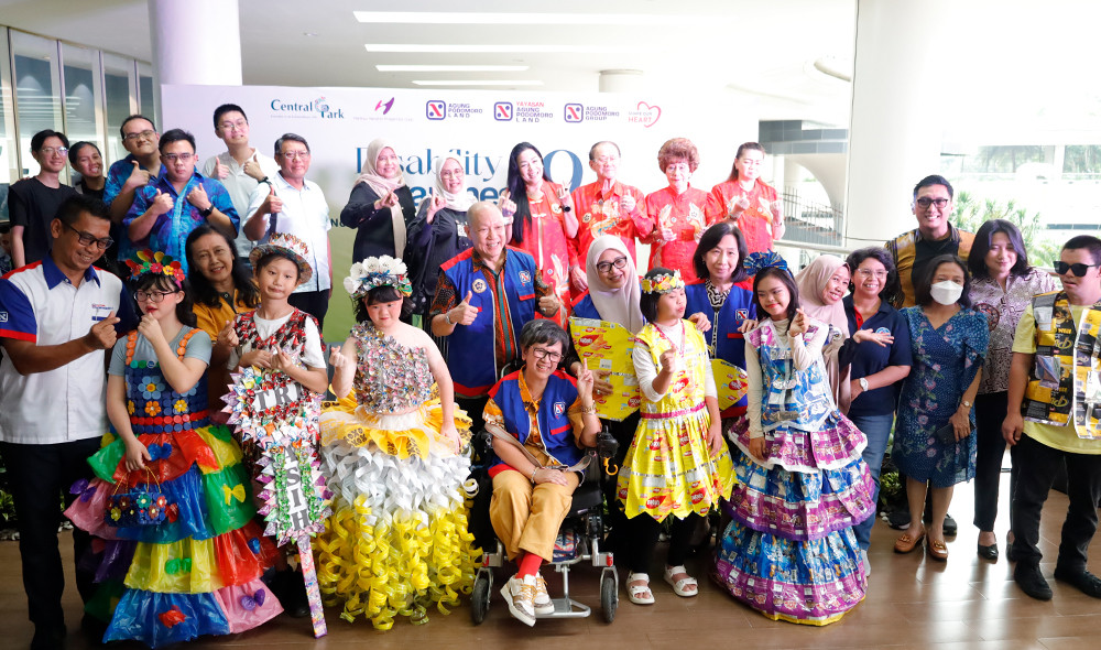 Hundreds of Children with Disabilities Bring Life to YAPL’s Disability Awareness 2025 at Central Park Mall 4